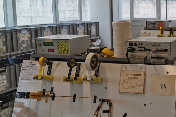 Kens elektronika Kontrolne naprave 1